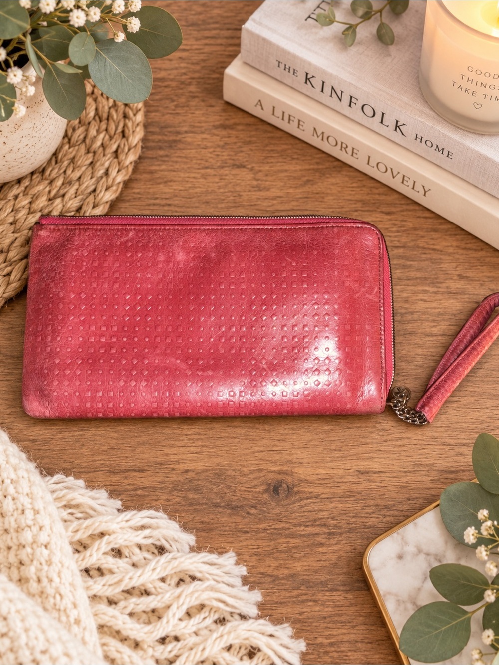 HOBO International Red Leather Zip Around Wristlet Organizer Wallet